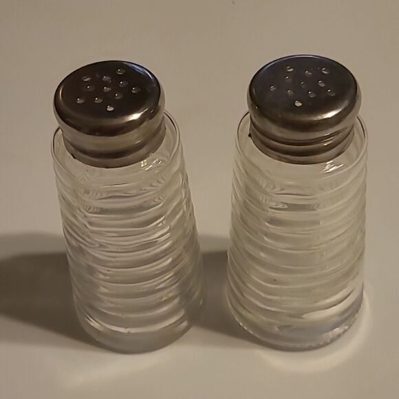 Vintage Glass Salt and Pepper Shakers - Picture 3 of 4